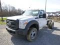 Oxford White - F550 Super Duty XL Regular Cab Chassis Photo No. 4