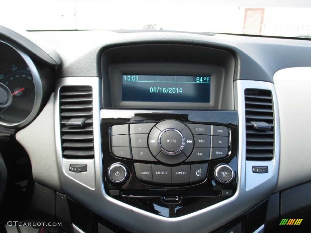 2014 Cruze LS - Atlantis Blue Metallic / Jet Black/Medium Titanium photo #13