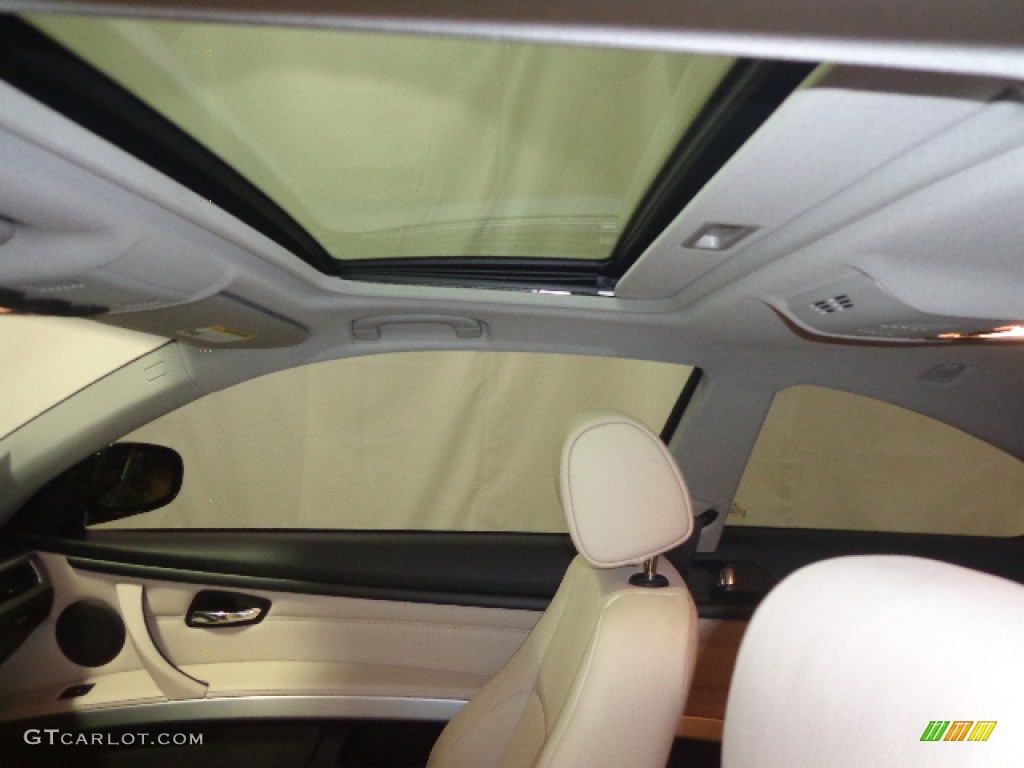 2011 3 Series 328i xDrive Coupe - Space Gray Metallic / Oyster/Black Dakota Leather photo #24