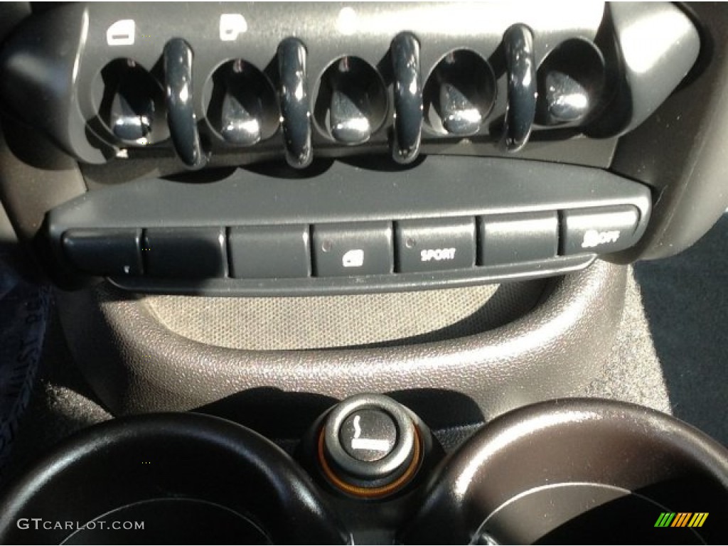 2011 Cooper Countryman - Surf Blue / Carbon Black photo #19