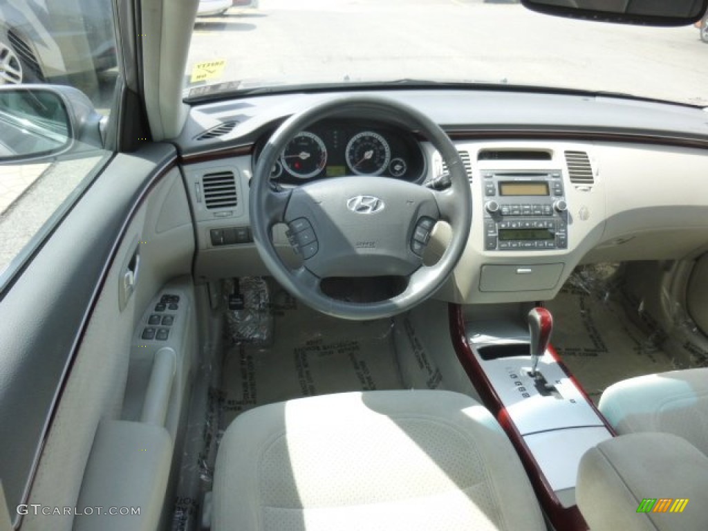 2007 Hyundai Azera GLS Gray Dashboard Photo #92625059
