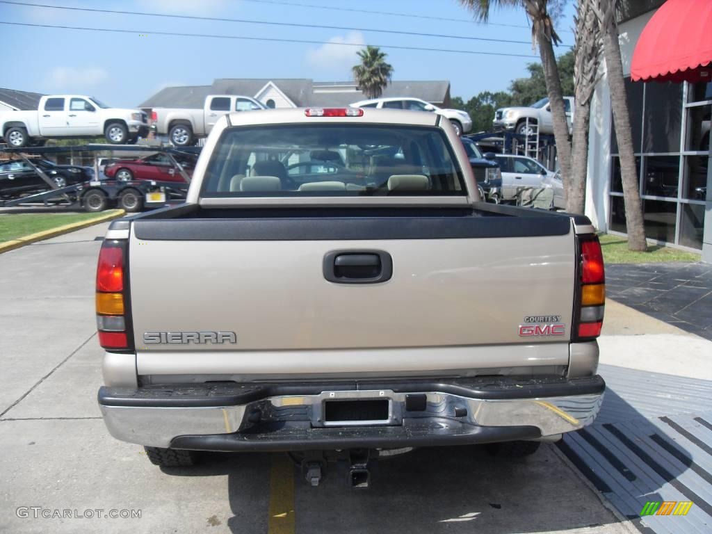 2006 Sierra 1500 SL Crew Cab - Sand Beige Metallic / Neutral photo #2