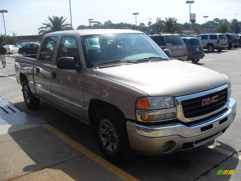 2006 Sierra 1500 SL Crew Cab - Sand Beige Metallic / Neutral photo #5