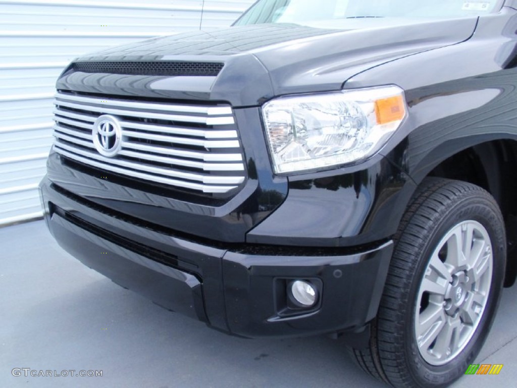 2014 Tundra Platinum Crewmax 4x4 - Attitude Black Metallic / Black photo #11