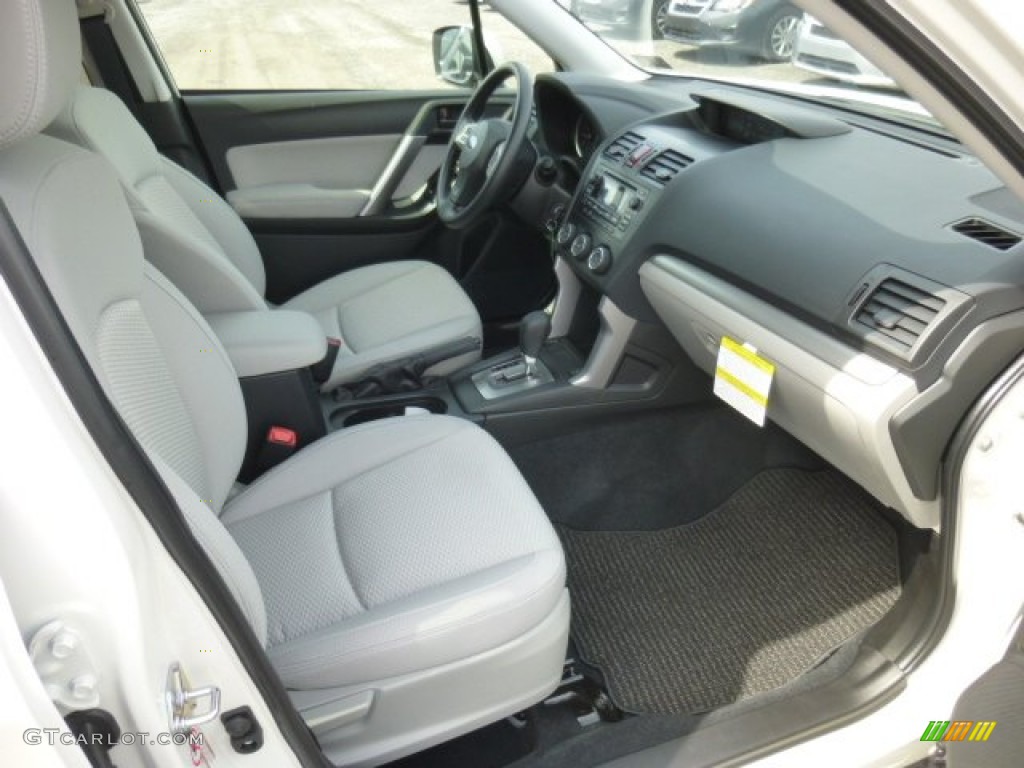 Gray Interior 2015 Subaru Forester 2.5i Premium Photo #92627829
