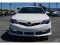 2014 Super White Toyota Camry SE  photo #4