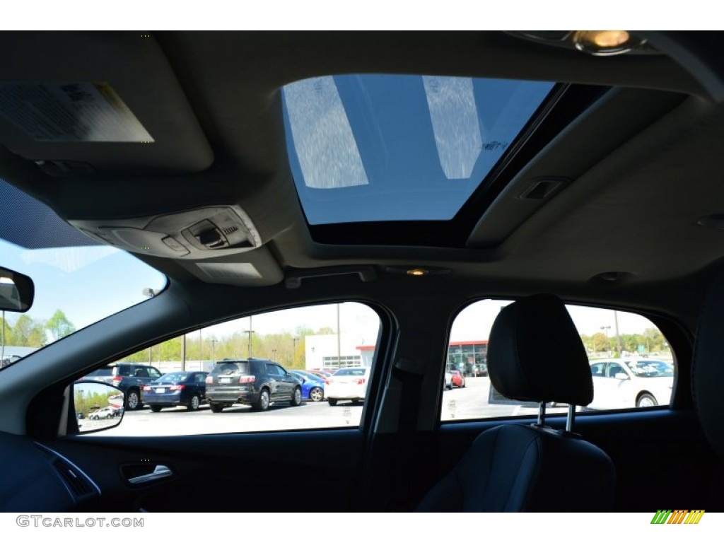 2014 Focus Titanium Hatchback - Sterling Gray / Charcoal Black photo #12