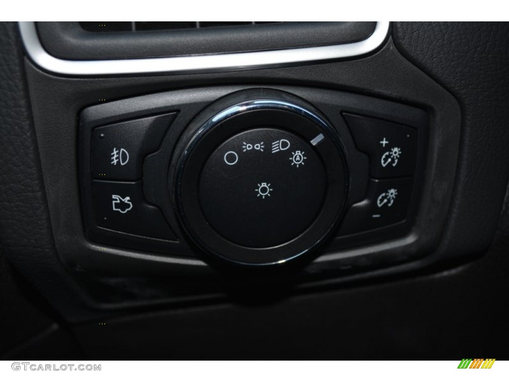 2014 Focus Titanium Hatchback - Sterling Gray / Charcoal Black photo #28