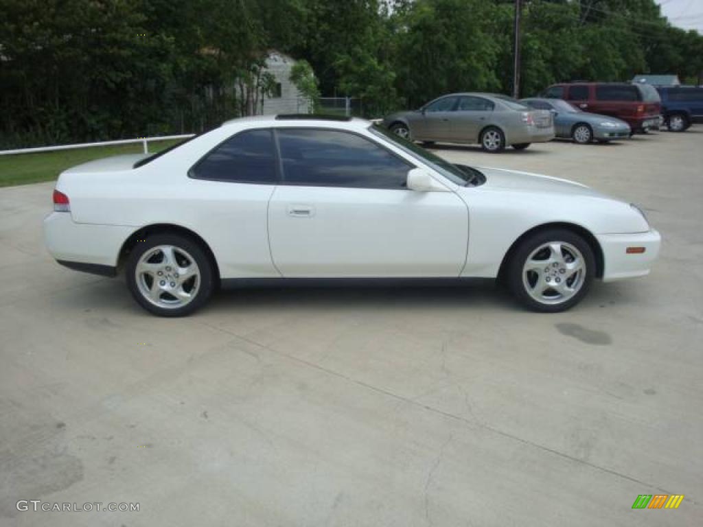 2001 Prelude  - Premium White Pearl / Black photo #3