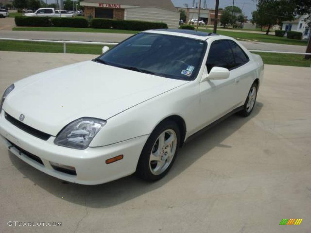 2001 Prelude  - Premium White Pearl / Black photo #8
