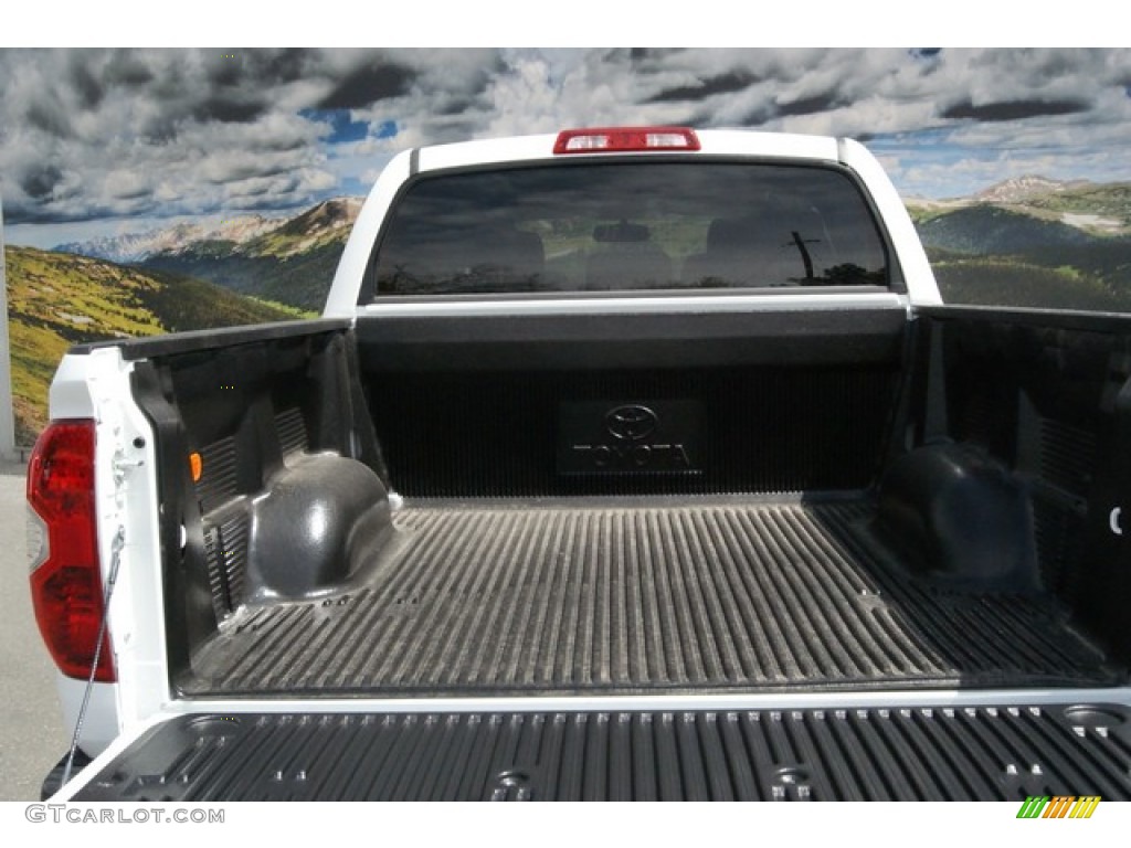 2014 Tundra SR5 TRD Crewmax 4x4 - Super White / Graphite photo #8