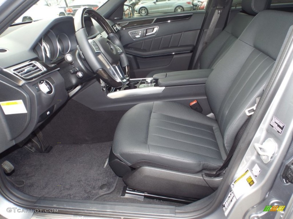 Black Interior 2014 Mercedes-Benz E 550 4Matic Sedan Photo #92636657