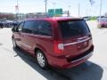 Deep Cherry Red Crystal Pearl - Town & Country Touring Photo No. 8