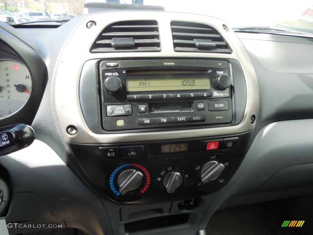 2003 RAV4 4WD - Rainforest Green Pearl / Gray photo #17