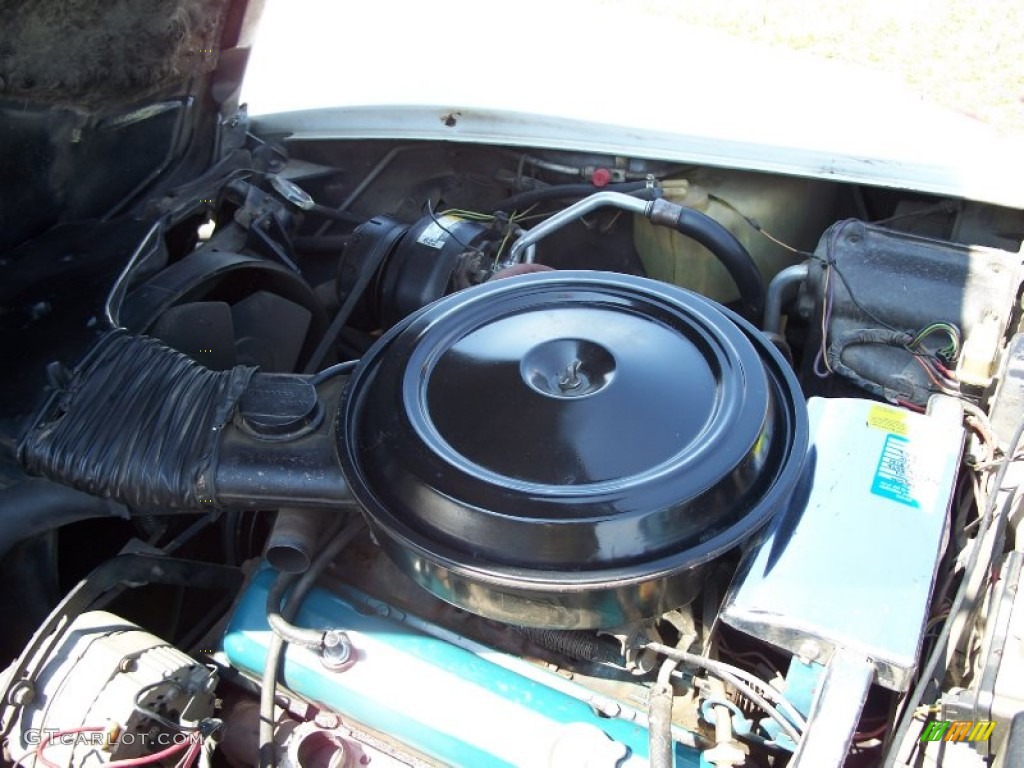 1977 Chevrolet Corvette Coupe 350 cid OHV 16-Valve V8 Engine Photo #92654302