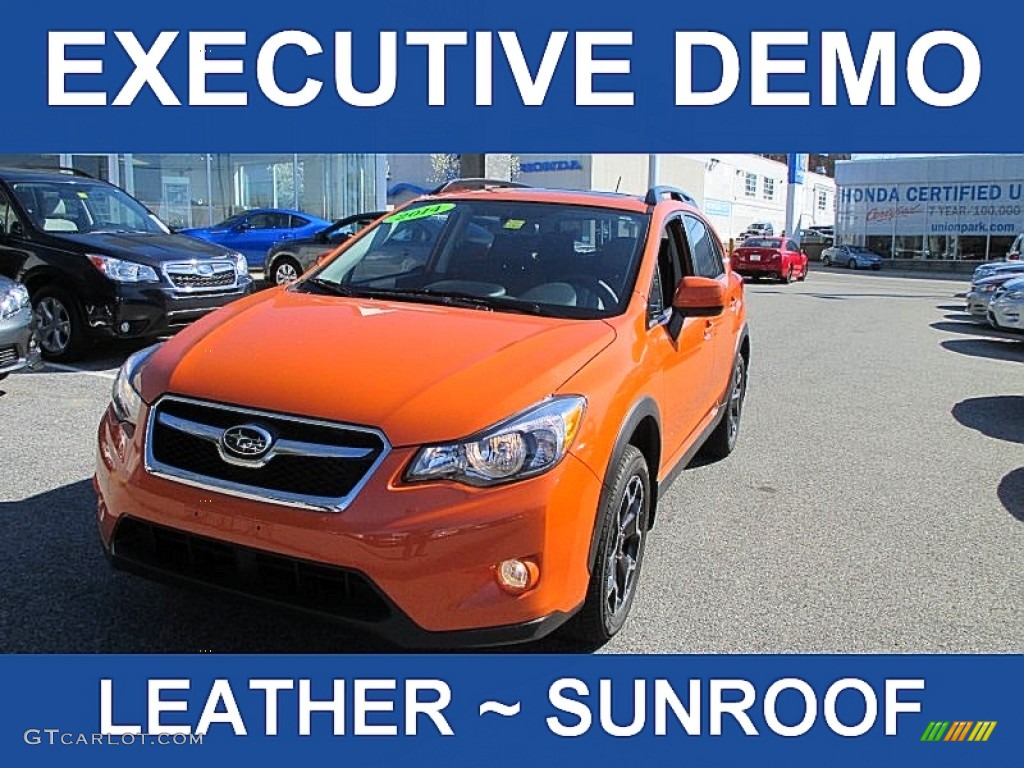 Tangerine Orange Pearl Subaru XV Crosstrek