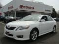 Super White - Camry SE Photo No. 1