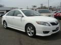 Super White - Camry SE Photo No. 3