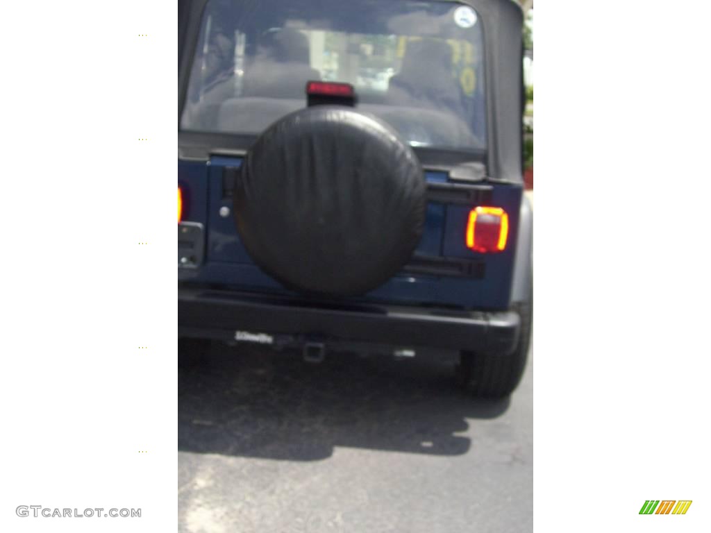 2004 Wrangler SE 4x4 - Patriot Blue Pearl / Khaki photo #6
