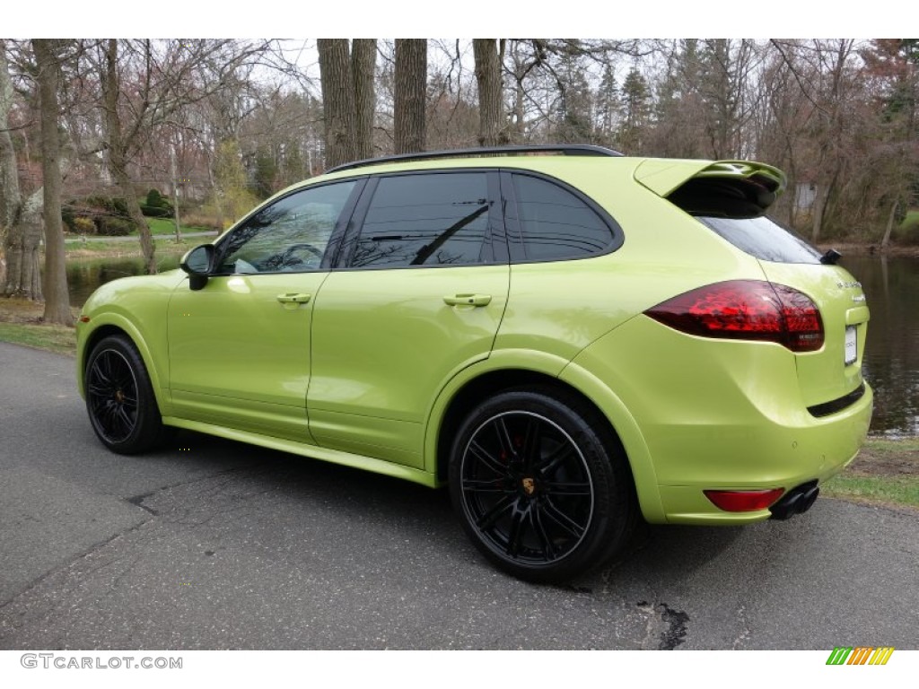 Peridot Metallic 2014 Porsche Cayenne GTS Exterior Photo #92660911