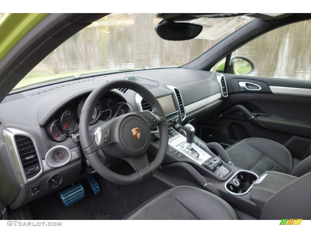 GTS Black Leather/Alcantara w/Peridot Interior 2014 Porsche Cayenne GTS Photo #92661094