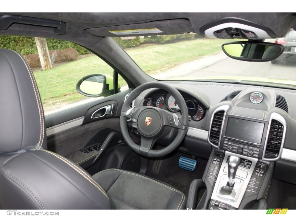 2014 Porsche Cayenne GTS GTS Black Leather/Alcantara w/Peridot Dashboard Photo #92661145