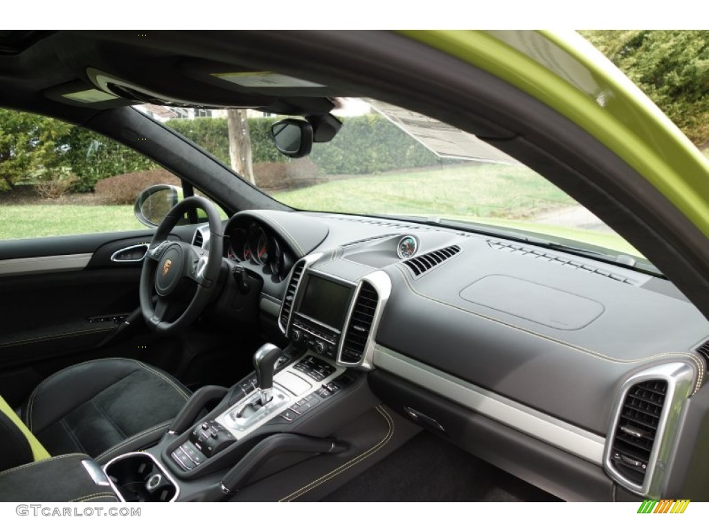 2014 Porsche Cayenne GTS GTS Black Leather/Alcantara w/Peridot Dashboard Photo #92661362
