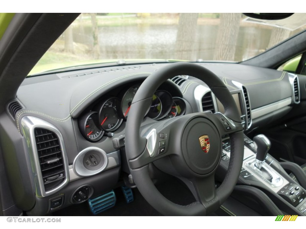 2014 Porsche Cayenne GTS GTS Black Leather/Alcantara w/Peridot Steering Wheel Photo #92661388