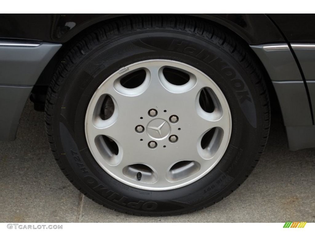 1996 Mercedes-Benz S 500 Sedan Wheel Photos