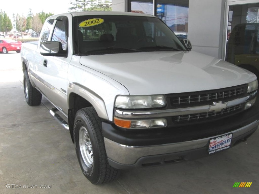 2002 Silverado 1500 LS Extended Cab 4x4 - Summit White / Medium Gray photo #1