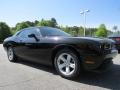 Black - Challenger SXT Photo No. 4