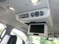 Silver Indulgence - QX 56 4WD Photo No. 24