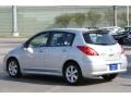 Brilliant Silver Metallic - Versa 1.8 SL Hatchback Photo No. 8