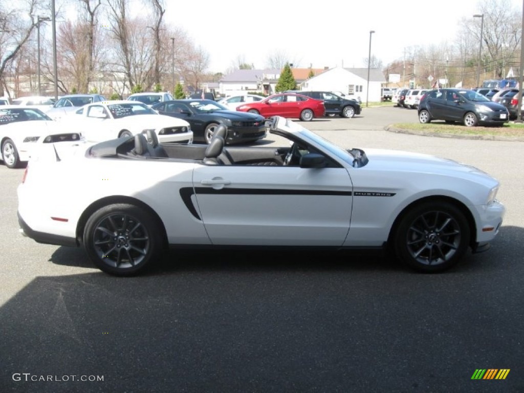 2011 Mustang V6 Convertible - Performance White / Charcoal Black photo #9