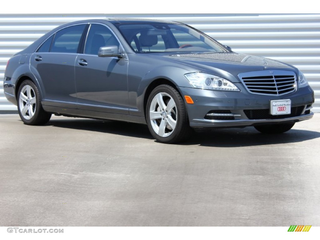2010 S 550 4Matic Sedan - Flint Grey Metallic / Grey/Dark Grey photo #1