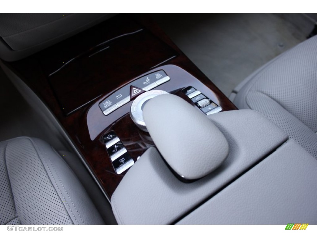 2010 S 550 4Matic Sedan - Flint Grey Metallic / Grey/Dark Grey photo #15