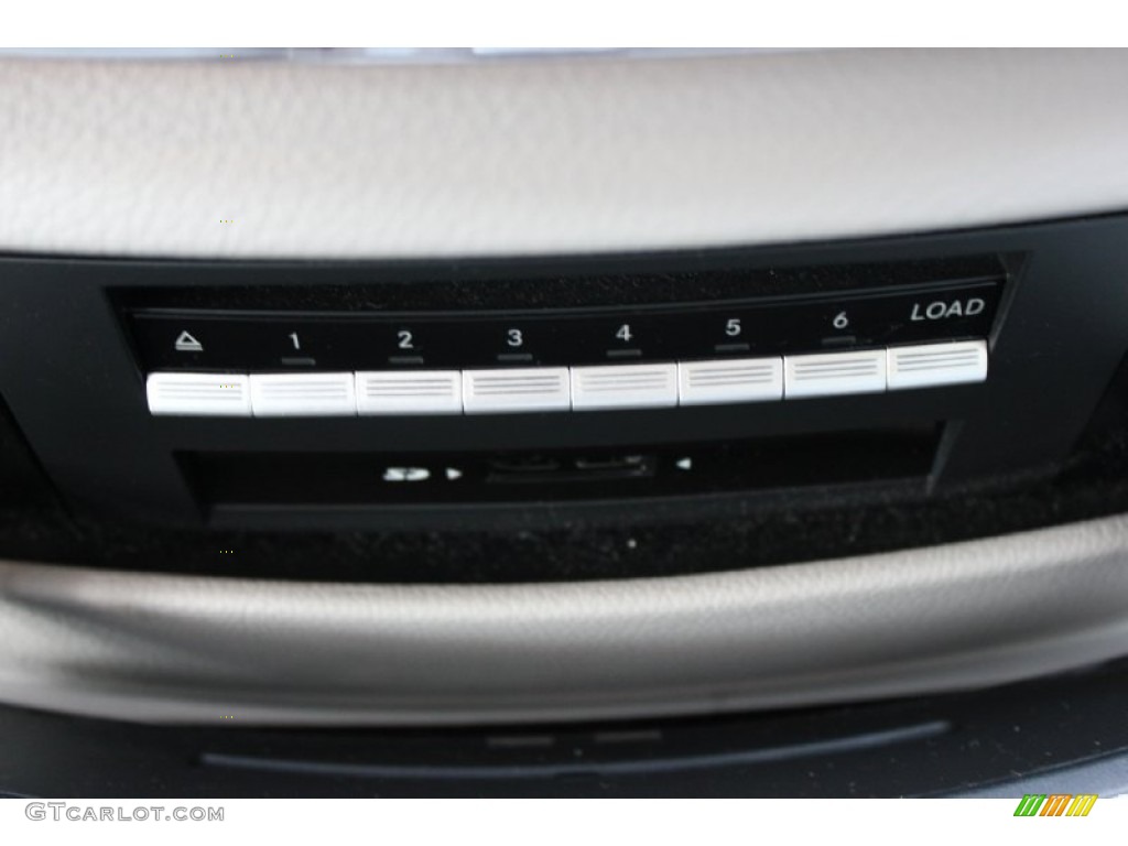 2010 S 550 4Matic Sedan - Flint Grey Metallic / Grey/Dark Grey photo #18