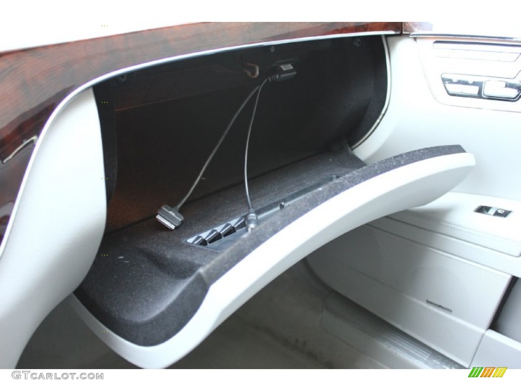 2010 S 550 4Matic Sedan - Flint Grey Metallic / Grey/Dark Grey photo #30