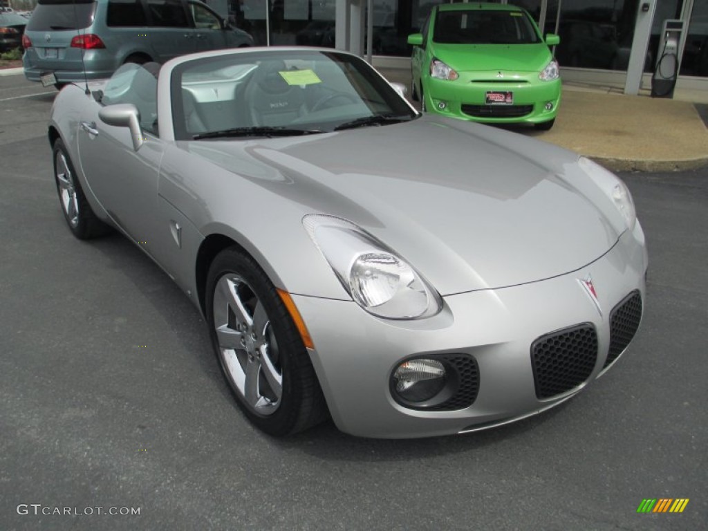 Cool Silver Pontiac Solstice