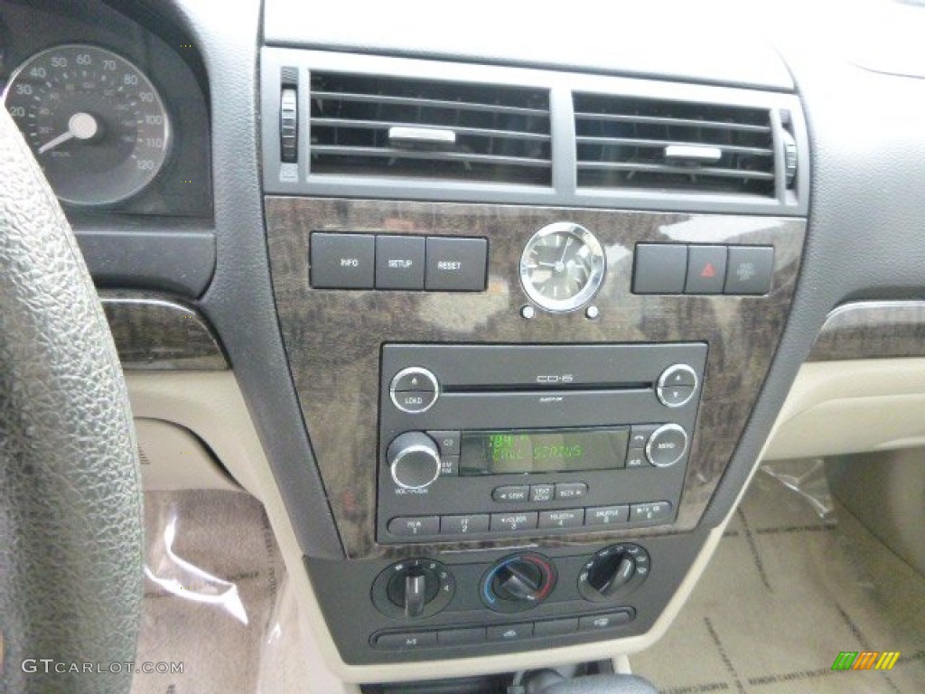 2008 Milan I4 - White Suede / Medium Light Stone photo #18