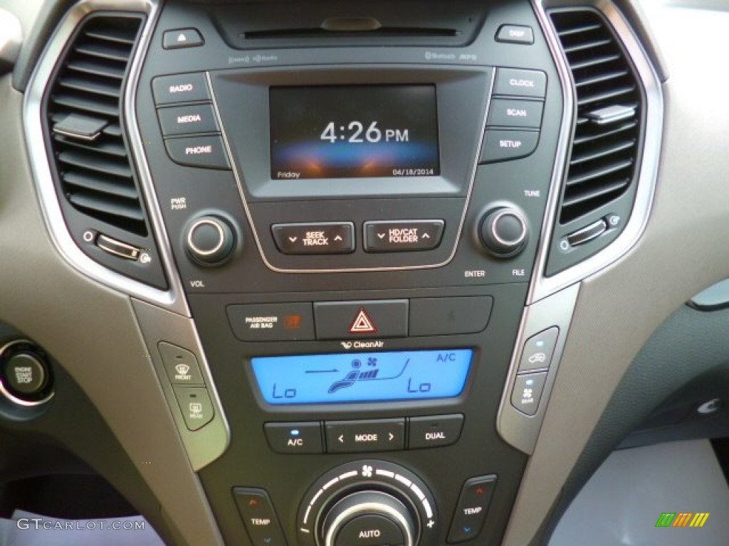 2014 Hyundai Santa Fe Limited AWD Controls Photo #92689250