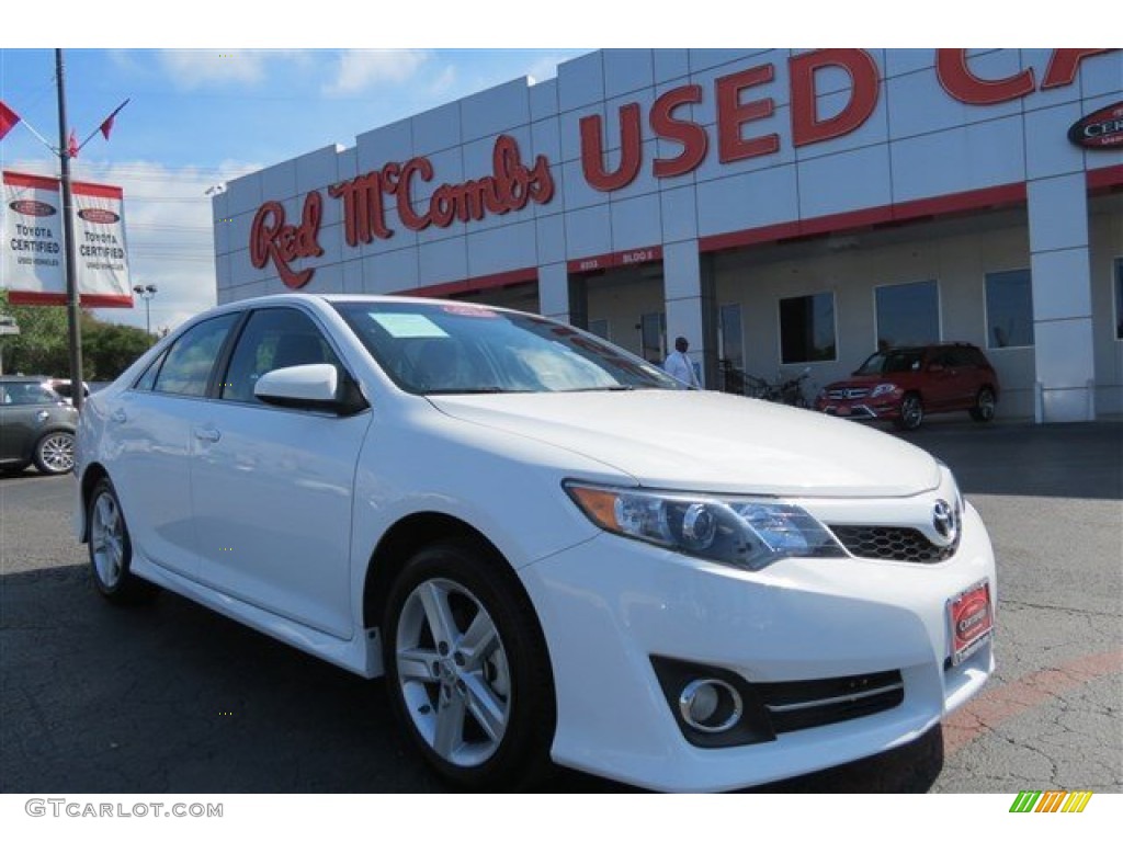 2014 Camry L - Super White / Ivory photo #1