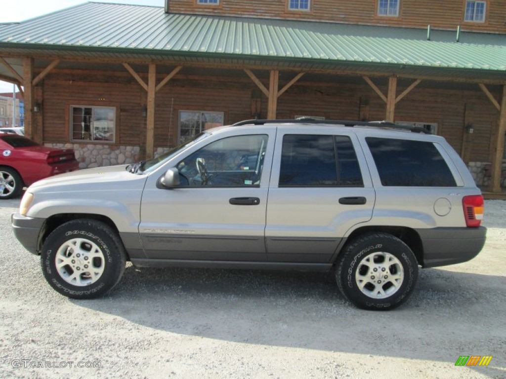 2001 Grand Cherokee Laredo 4x4 - Silverstone Metallic / Agate photo #1