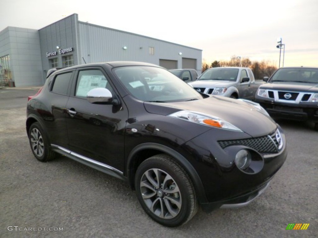 2014 Juke SV AWD - Bordeaux Black / Black photo #1