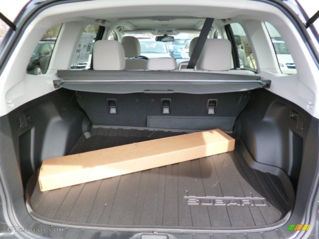 2014 Forester 2.5i Premium - Dark Gray Metallic / Platinum photo #12