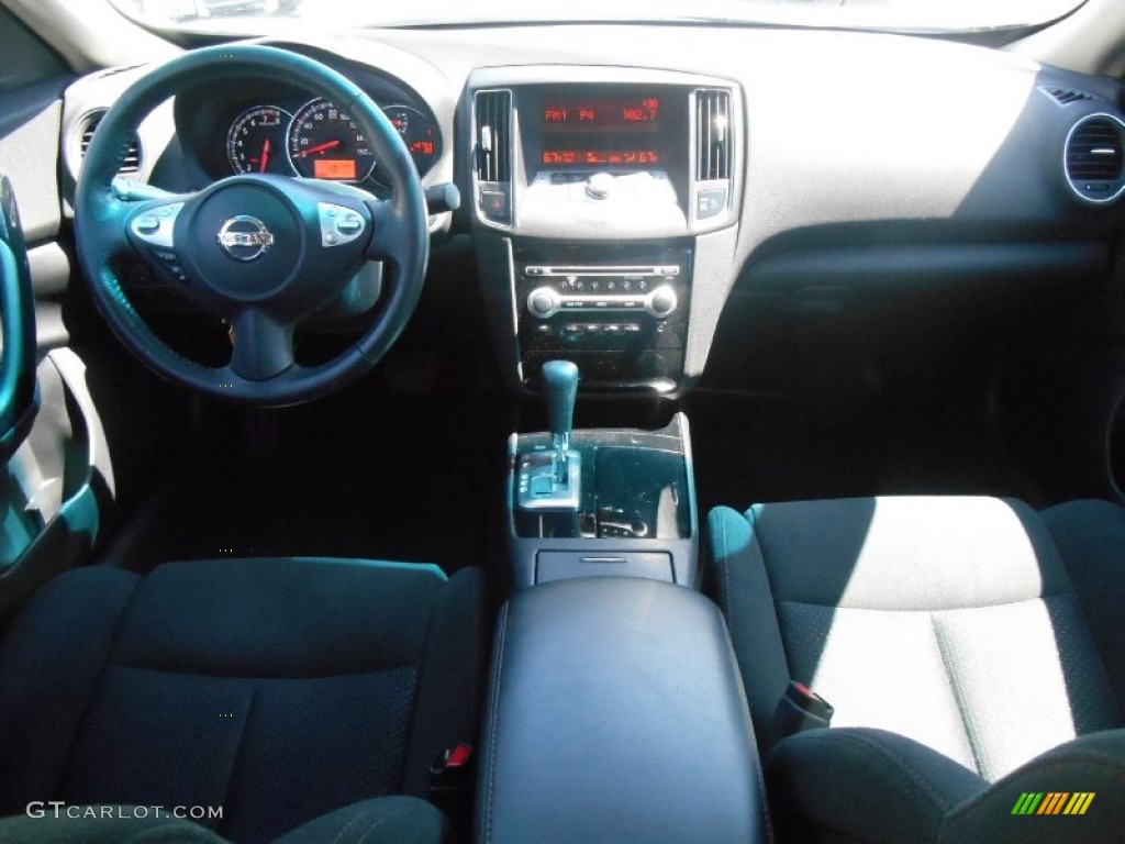 2011 Maxima 3.5 S - Navy Blue / Cafe Latte photo #16