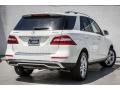 Arctic White - ML 350 4Matic Photo No. 14
