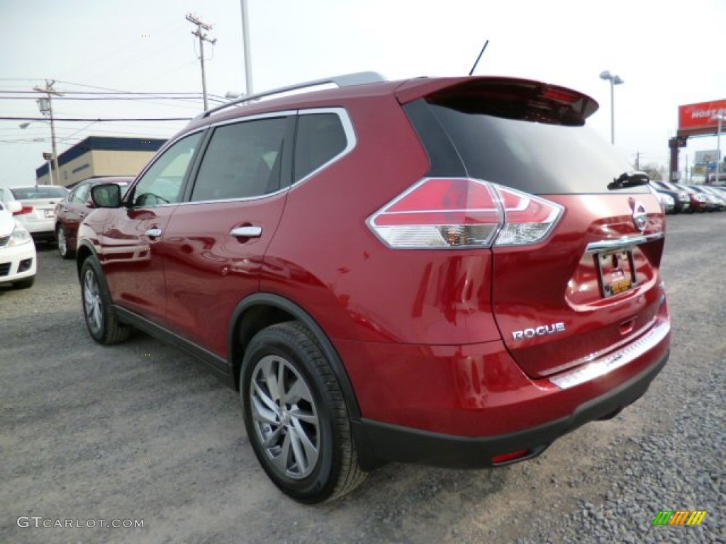2014 Rogue SL AWD - Cayenne Red / Charcoal photo #4