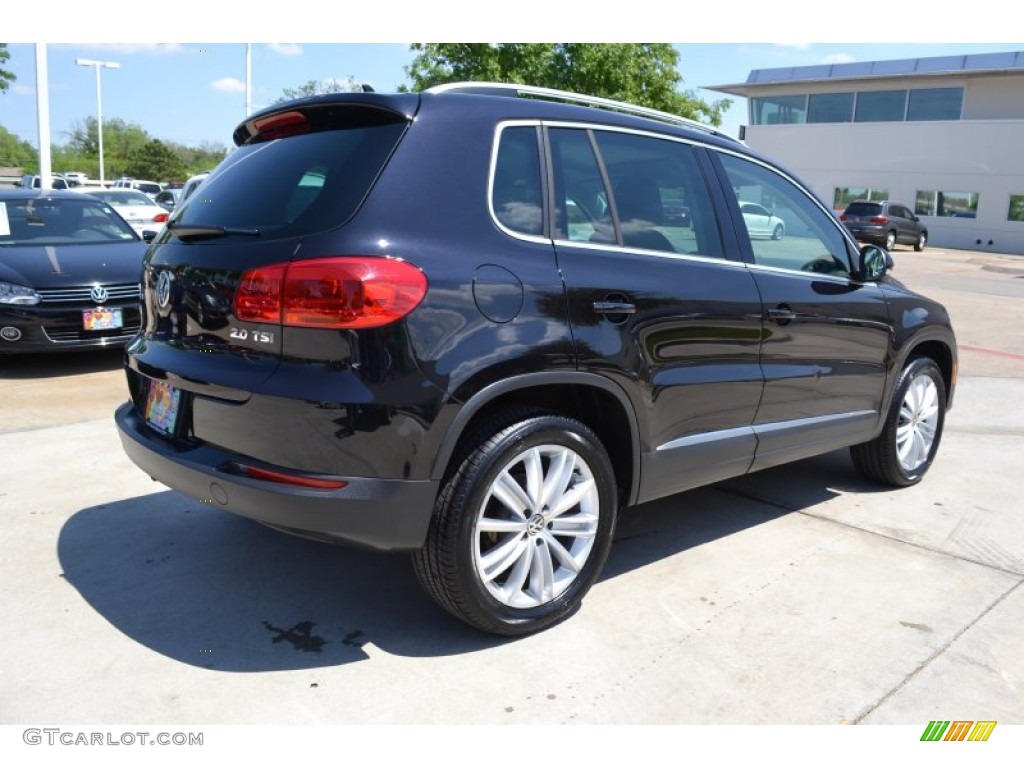 2012 Tiguan SEL - Deep Black Metallic / Black photo #5