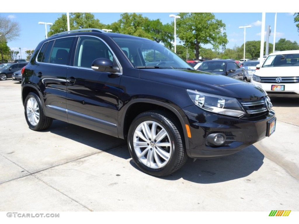 2012 Tiguan SEL - Deep Black Metallic / Black photo #7